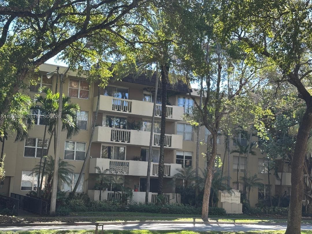BAYVIEW PALMS · #115 in North Miami - Photo 1