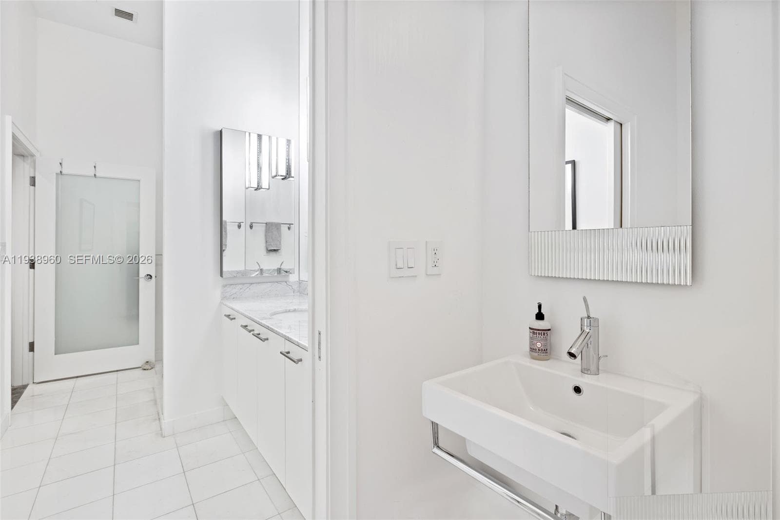 THE MERIDIAN CONDO · #107 in Miami Beach - Photo 34