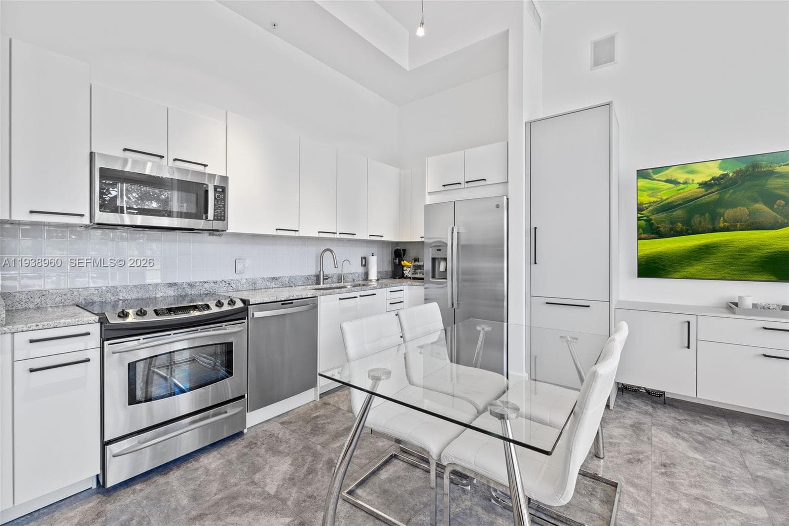 THE MERIDIAN CONDO · #107 in Miami Beach - Photo 10