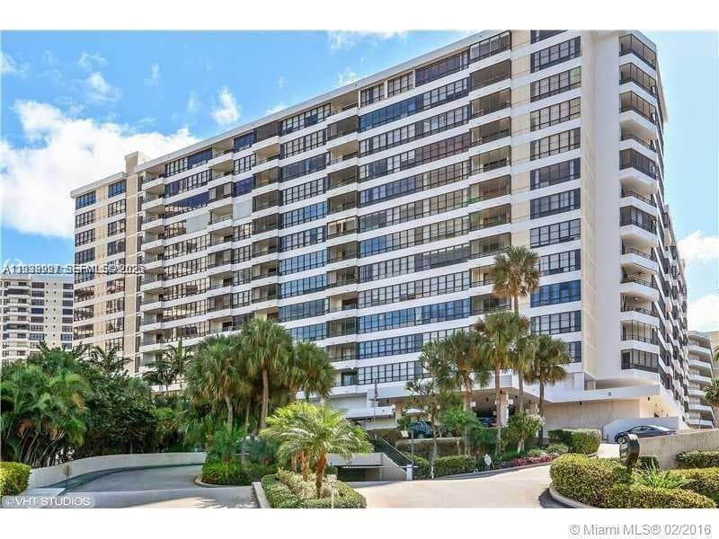The Olympus Condo · #709 in Hallandale Beach - Photo 1