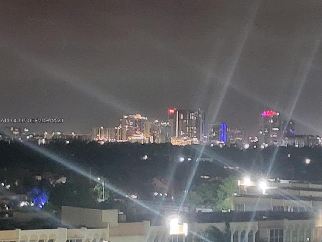 The Olympus Condo · #709 in Hallandale Beach - Photo 35