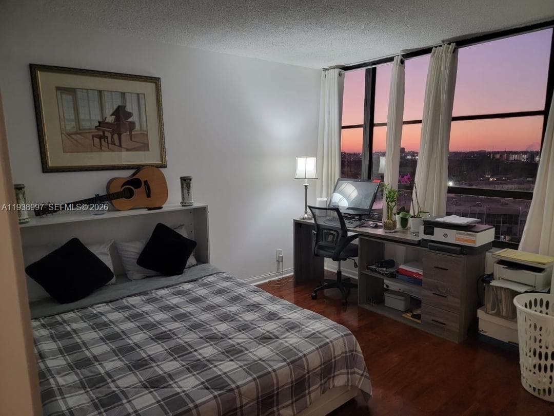 The Olympus Condo · #709 in Hallandale Beach - Photo 31