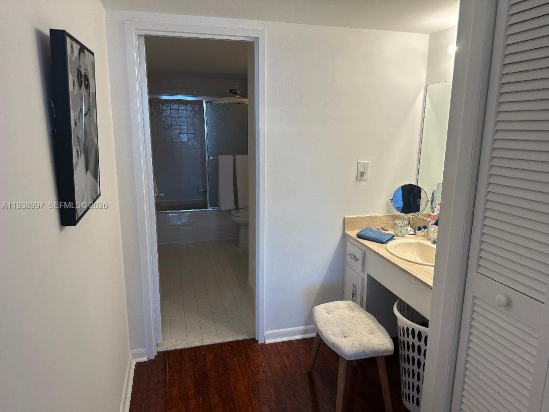 The Olympus Condo · #709 in Hallandale Beach - Photo 29