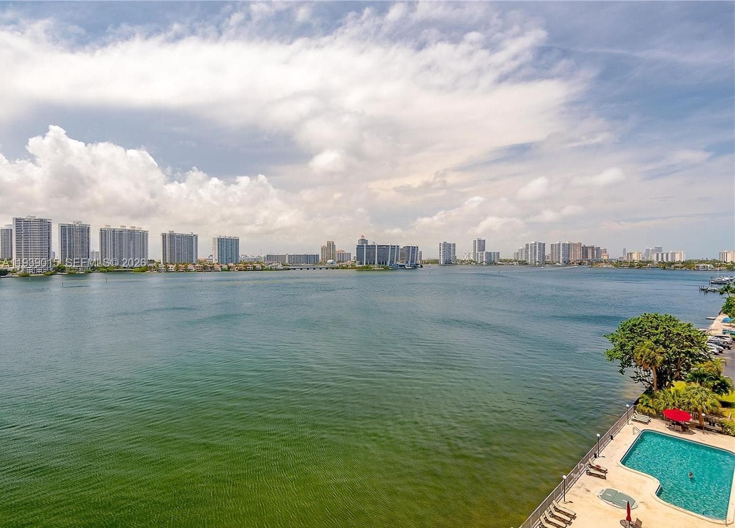 Fairview House · #S707 in Sunny Isles Beach - Photo 2