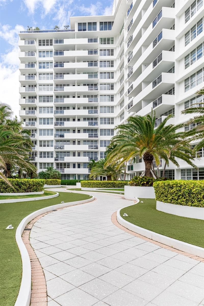 The Decoplage · #431 in Miami Beach - Photo 26
