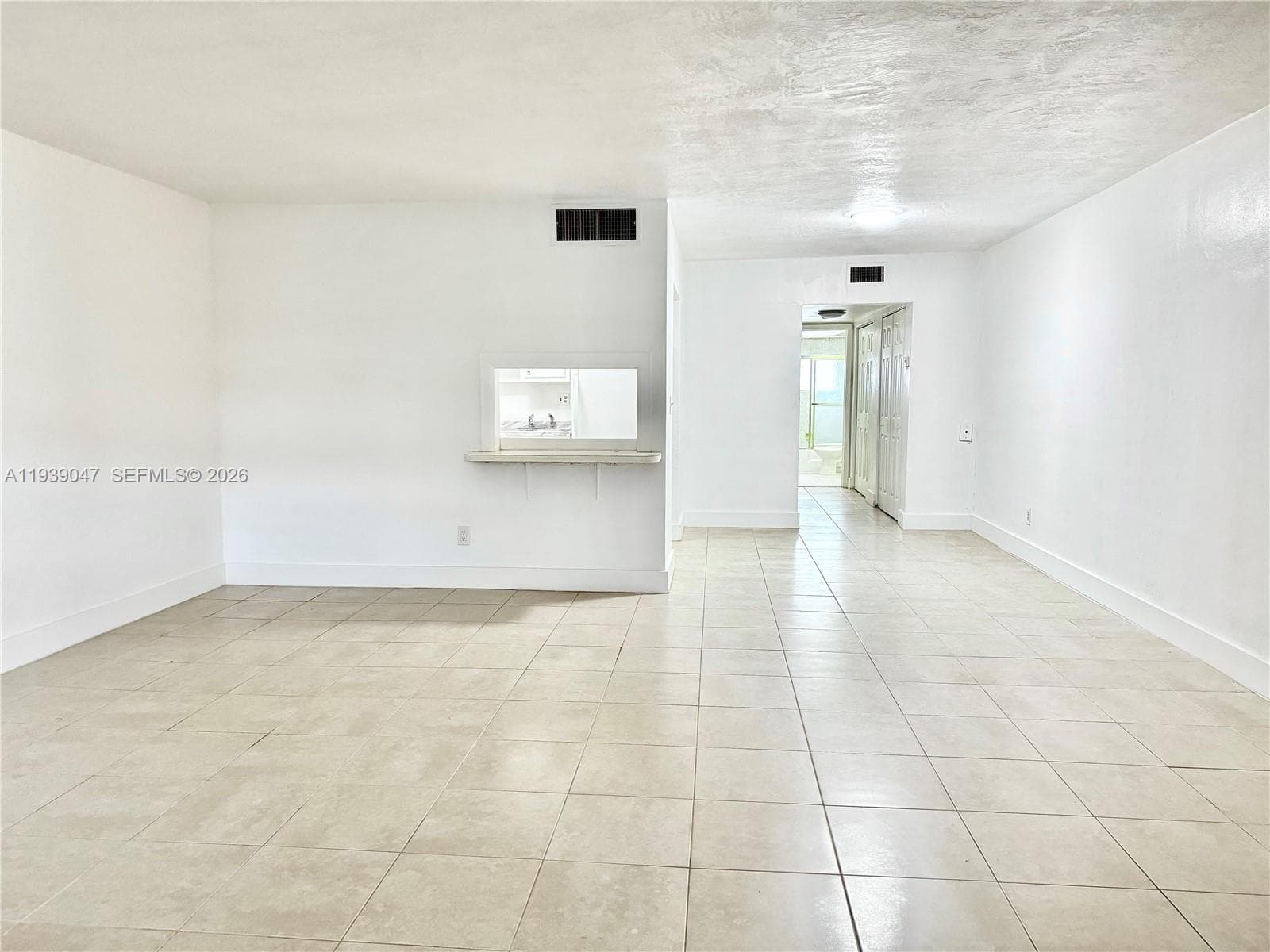SUTTON HOUSE CONDO · #6 in North Miami - Photo 4