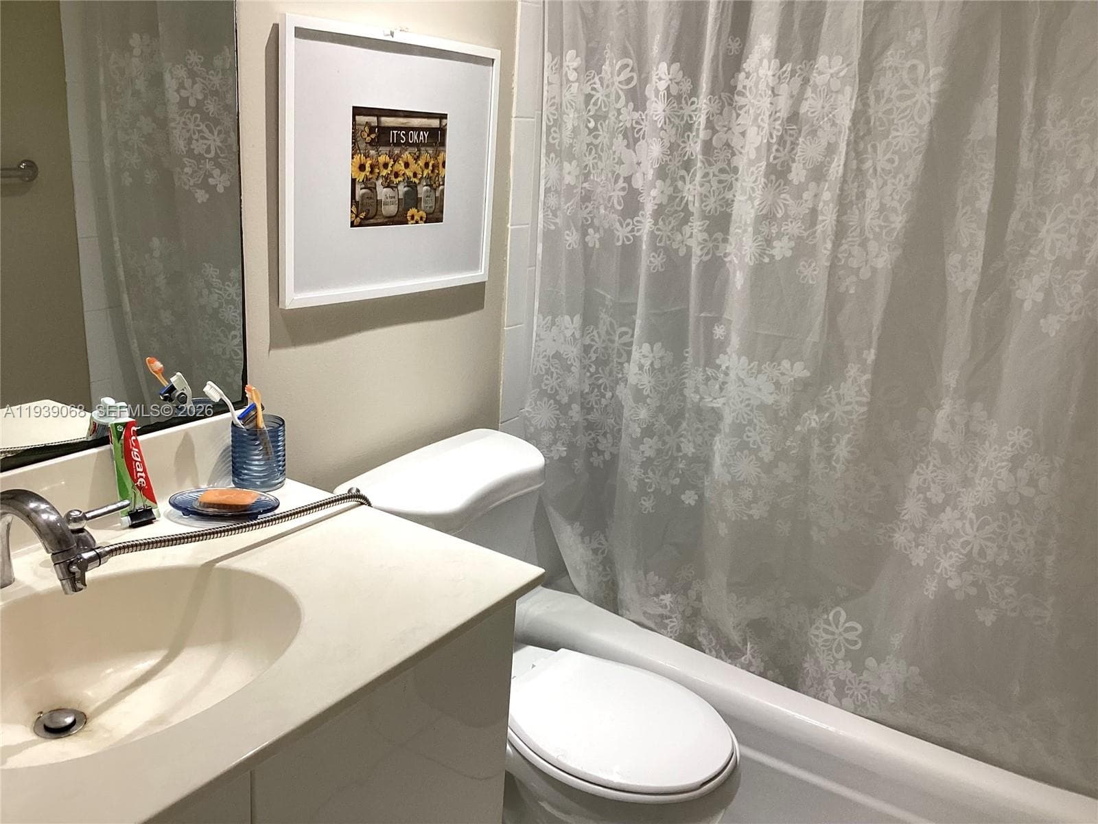 RESIDENCES ON HOLLYWOOD B · #1531 in Hollywood - Photo 22
