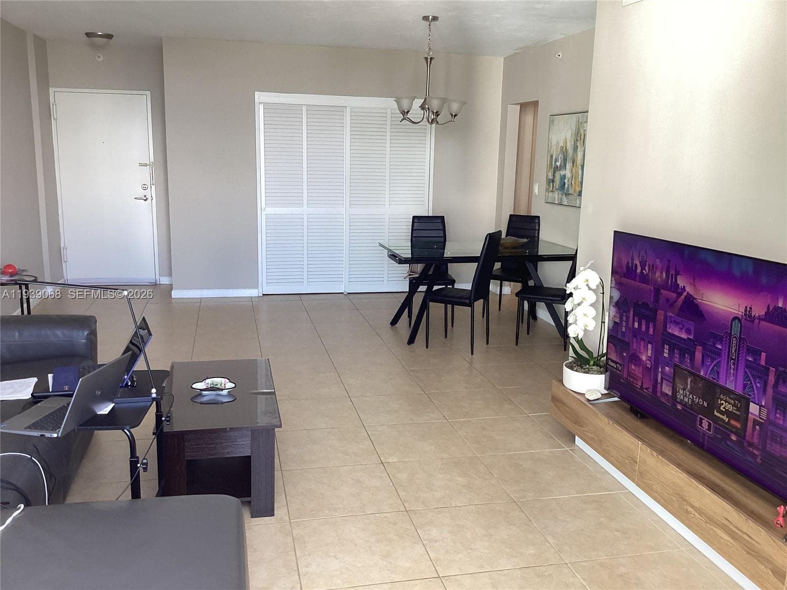 RESIDENCES ON HOLLYWOOD B · #1531 in Hollywood - Photo 10