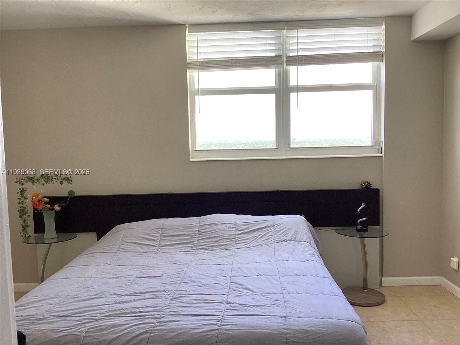 RESIDENCES ON HOLLYWOOD B · #1531 in Hollywood - Photo 18