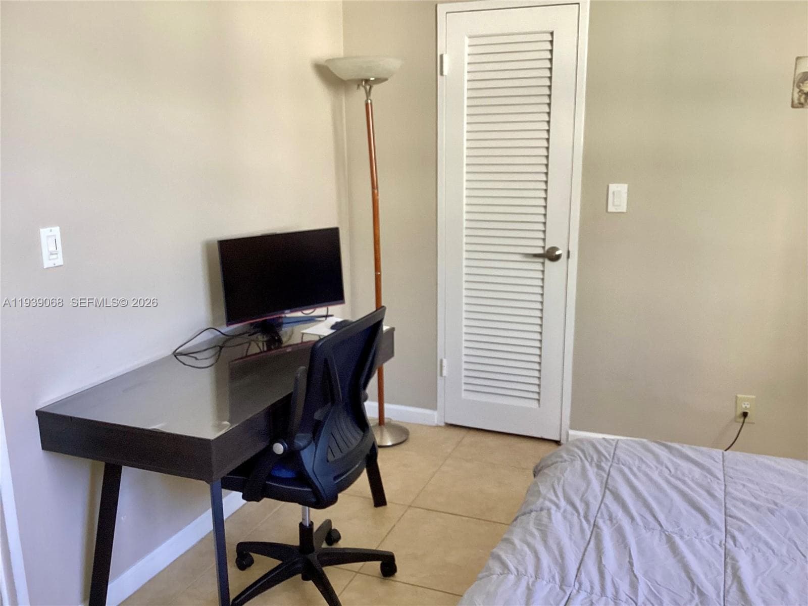 RESIDENCES ON HOLLYWOOD B · #1531 in Hollywood - Photo 19