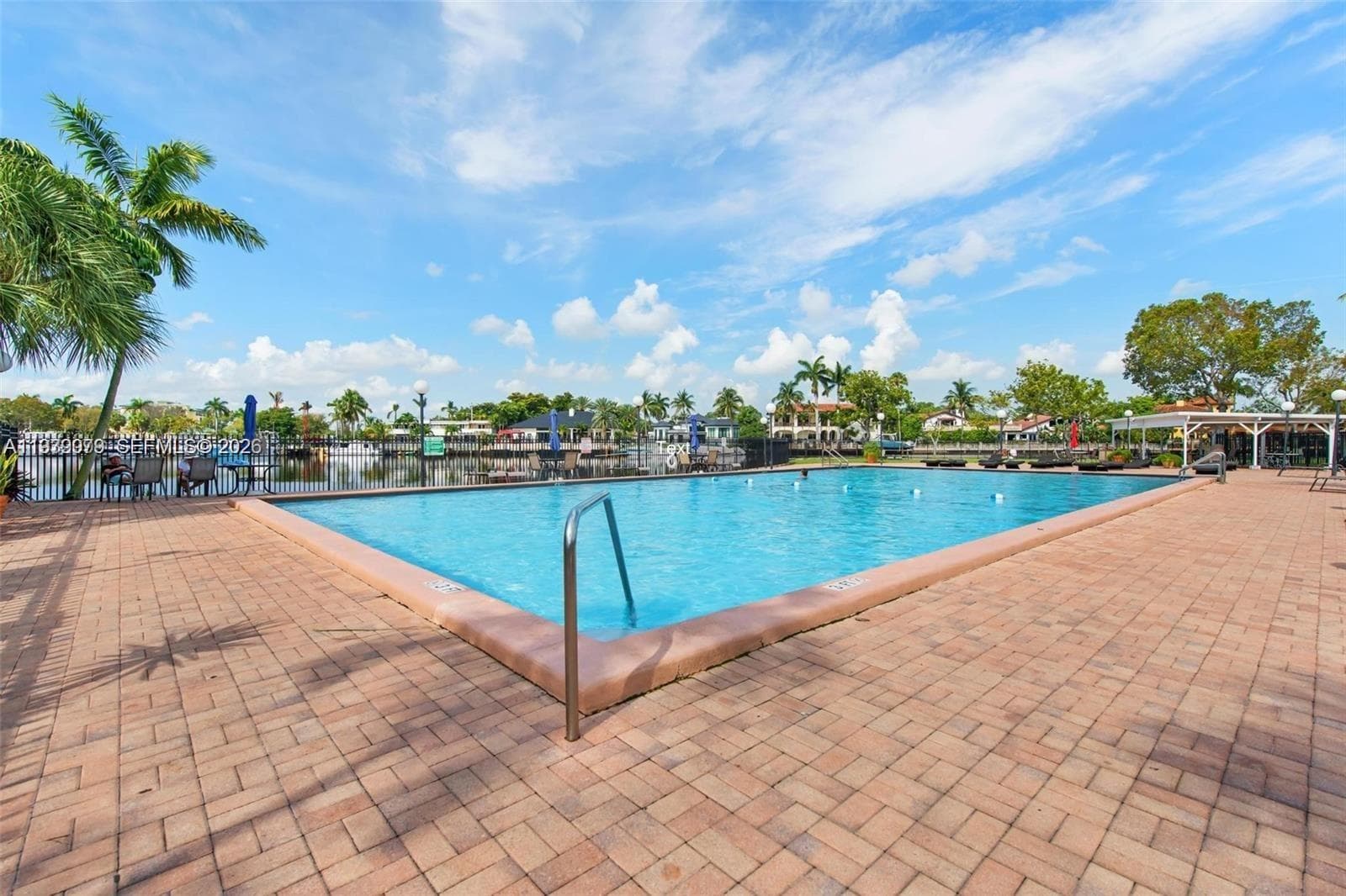 DESOTO PARK CONDO · #218 in Hallandale Beach - Photo 41