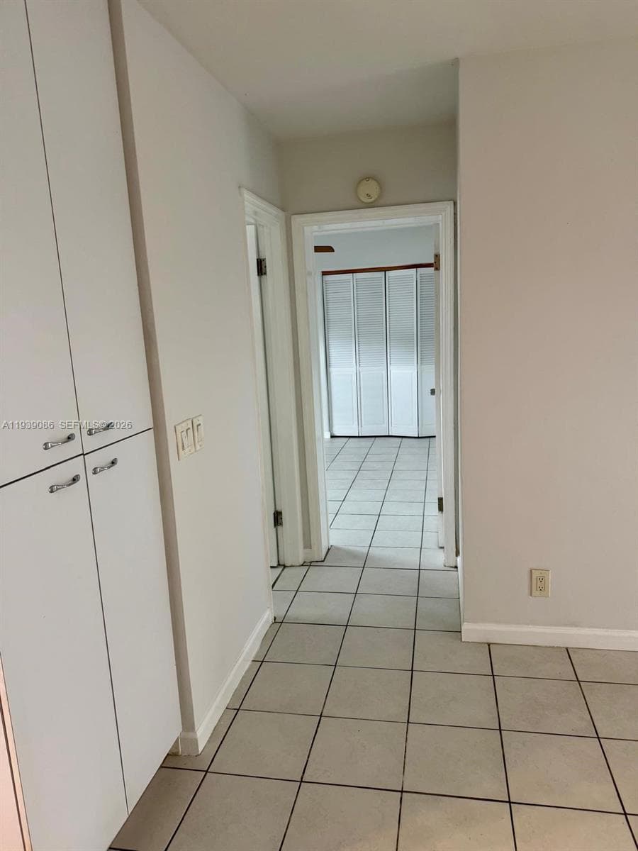 SOUTHDALE CONDO · #306 in Fort Lauderdale - Photo 9