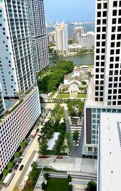 Reach Brickell City Centre · #2507 in Miami - Photo 24