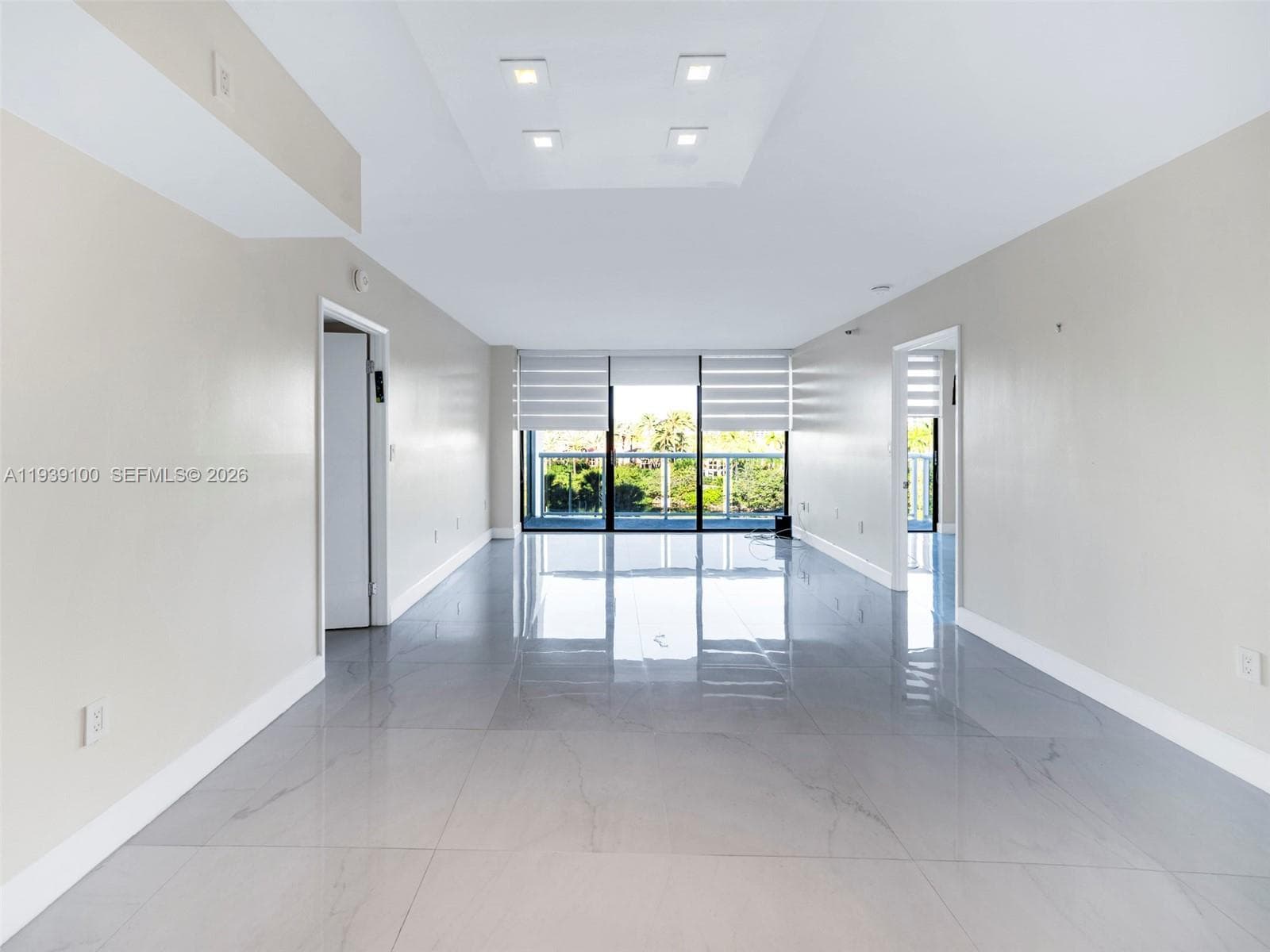 WATERVIEW CONDO · #432 in Aventura - Photo 3