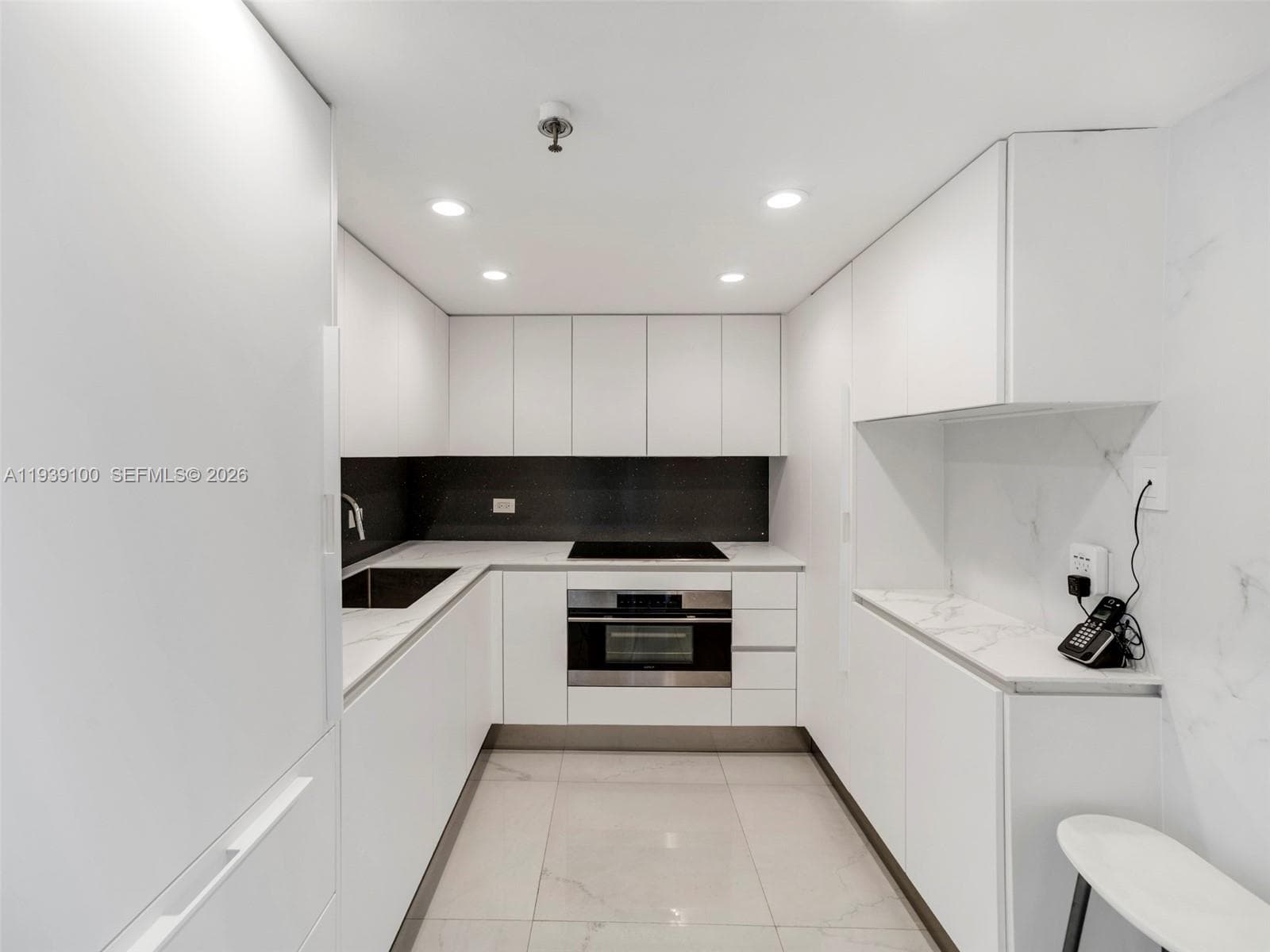 WATERVIEW CONDO · #432 in Aventura - Photo 1