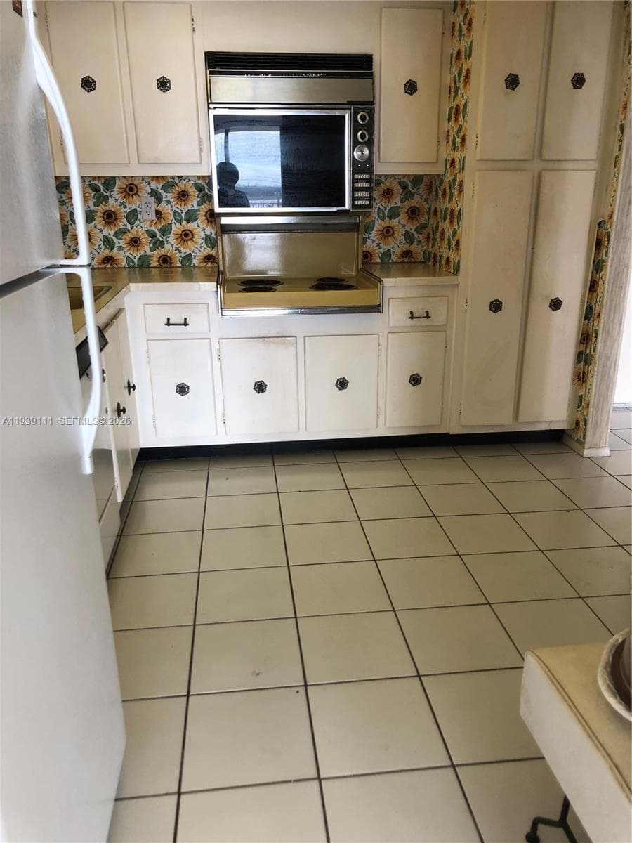 kitchen entry