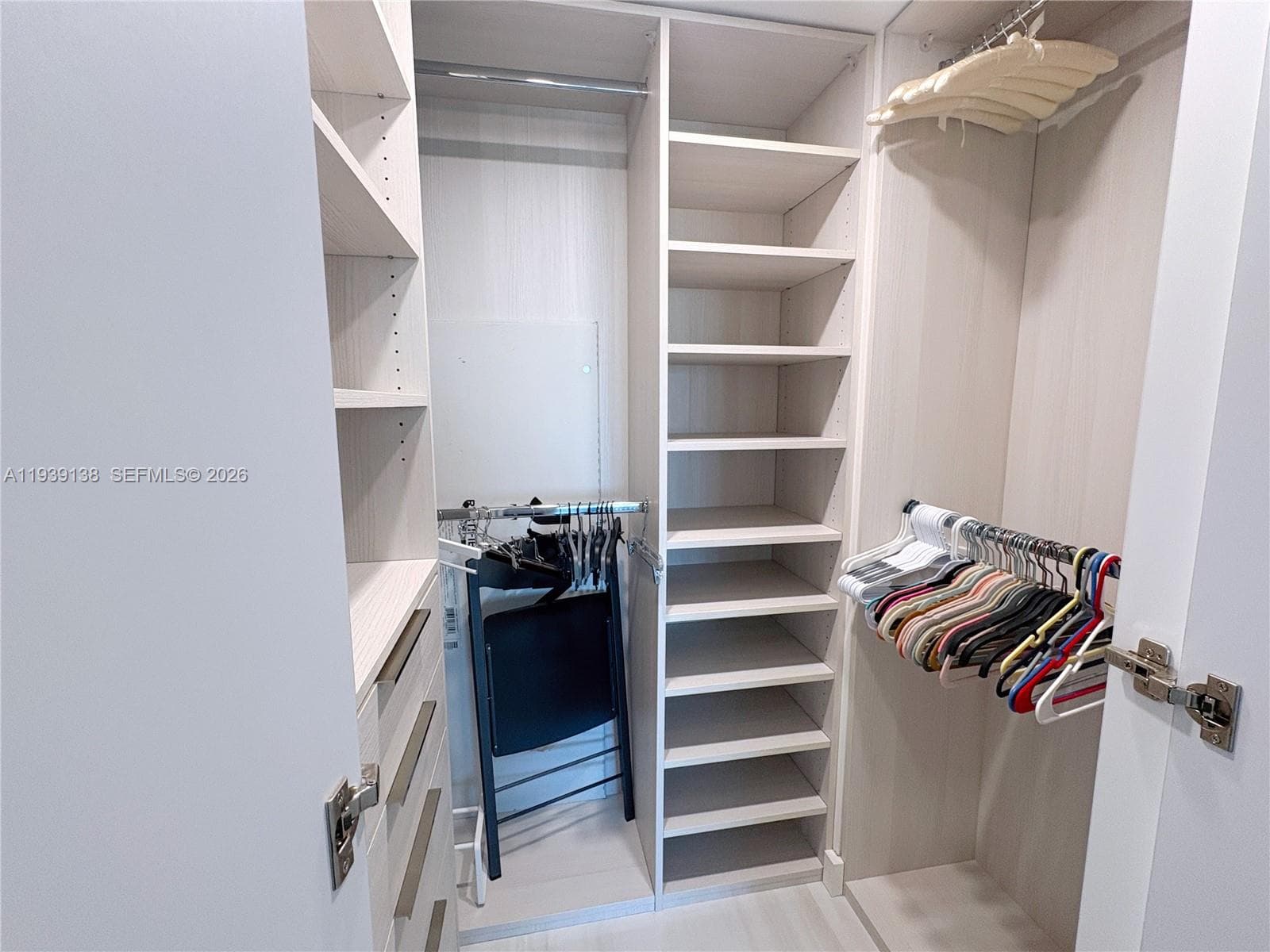 WINSTON TOWER 300 CONDO · #2205 in Sunny Isles Beach - Photo 10