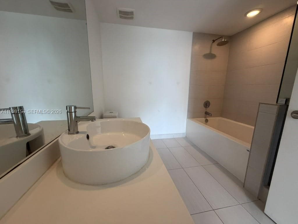 BALTUS HOUSE · #1517 in Miami - Photo 15