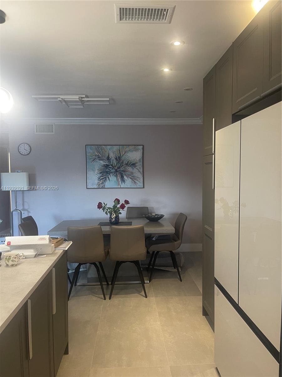 PARADISE VILLAS CONDO · #318-B in Hallandale Beach - Photo 11