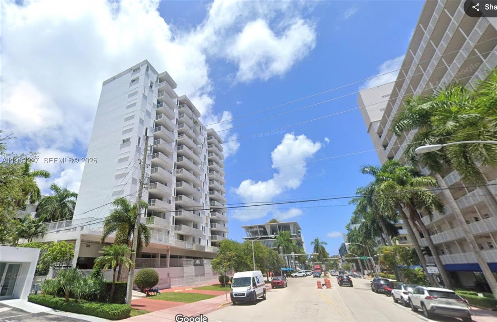 LINCOLN WEST TOWERS CONDO · #402 in Miami Beach - Photo 1