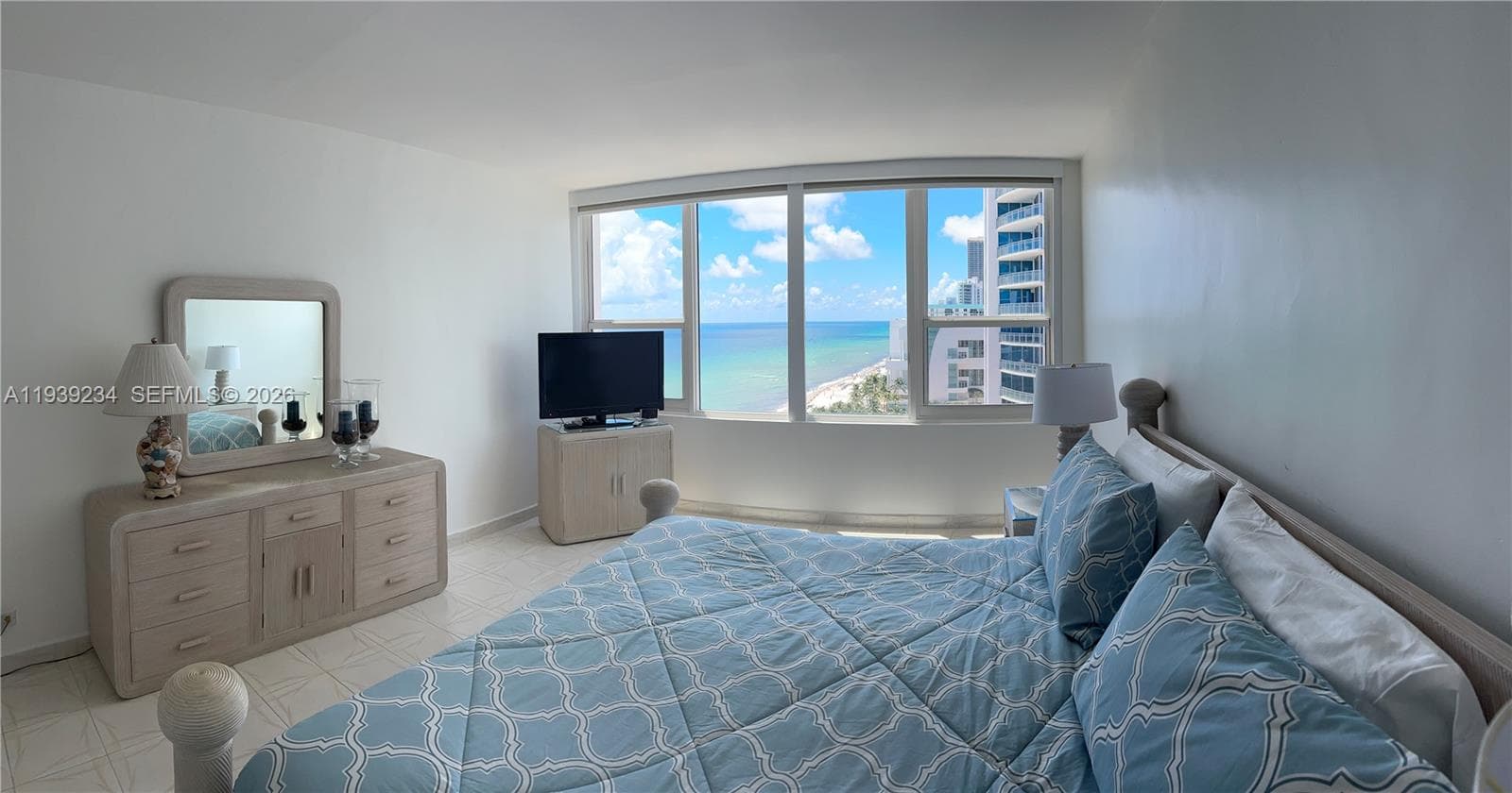 ALEXANDER TOWERS CONDO · #1514 in Hollywood - Photo 19