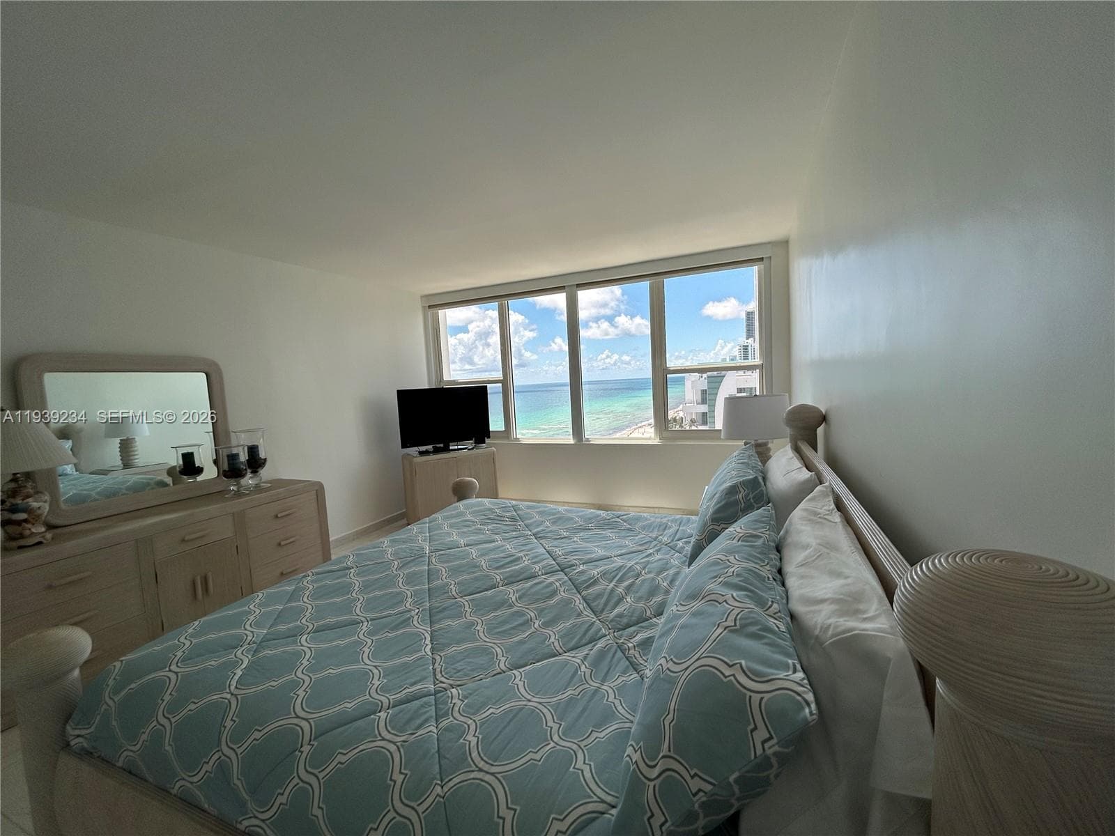 ALEXANDER TOWERS CONDO · #1514 in Hollywood - Photo 21