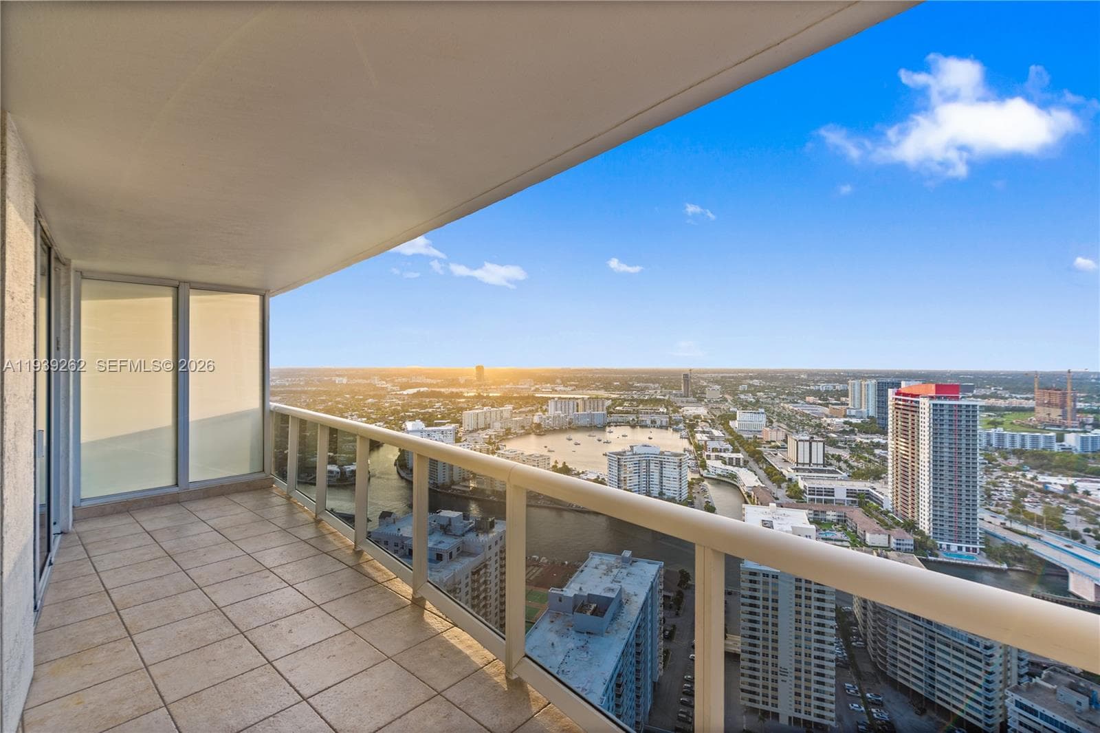 BEACH CLUB CONDO · #4109 in Hallandale Beach - Photo 27