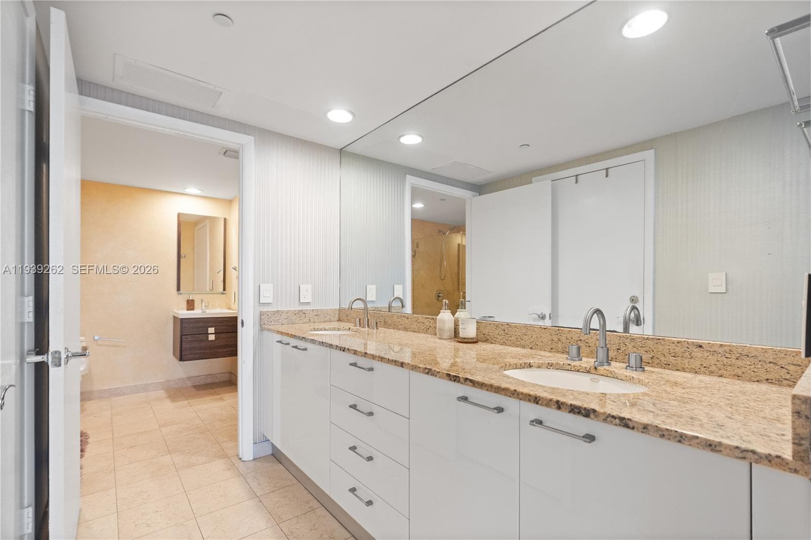 BEACH CLUB CONDO · #4109 in Hallandale Beach - Photo 16