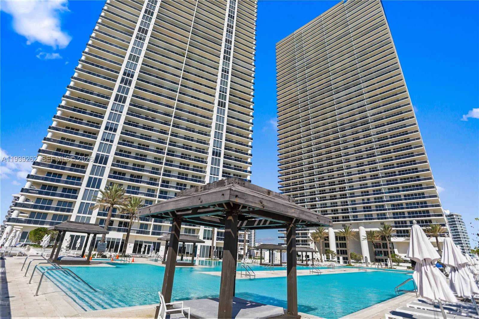 BEACH CLUB CONDO · #4109 in Hallandale Beach - Photo 32