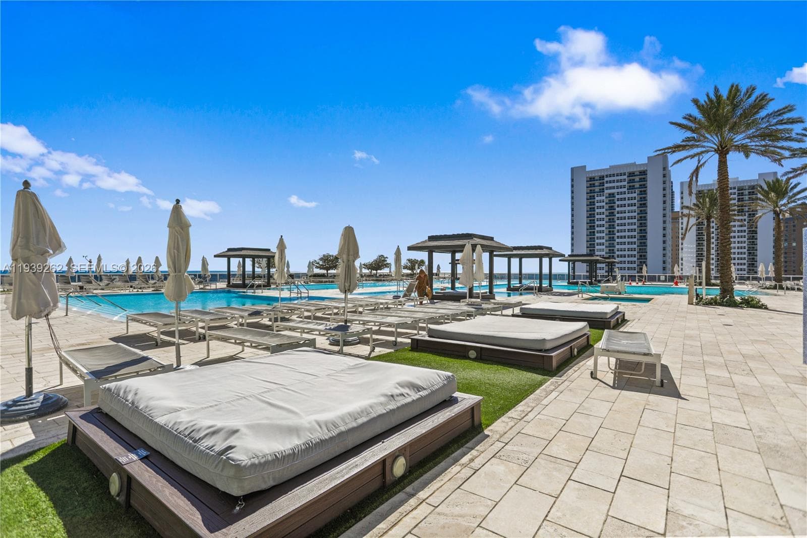 BEACH CLUB CONDO · #4109 in Hallandale Beach - Photo 55