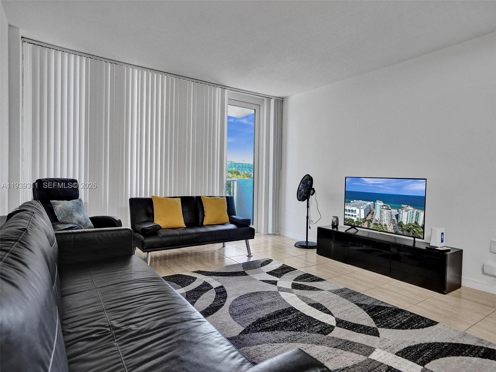 SEA AIR TOWERS · #520 in Hollywood - Photo 6