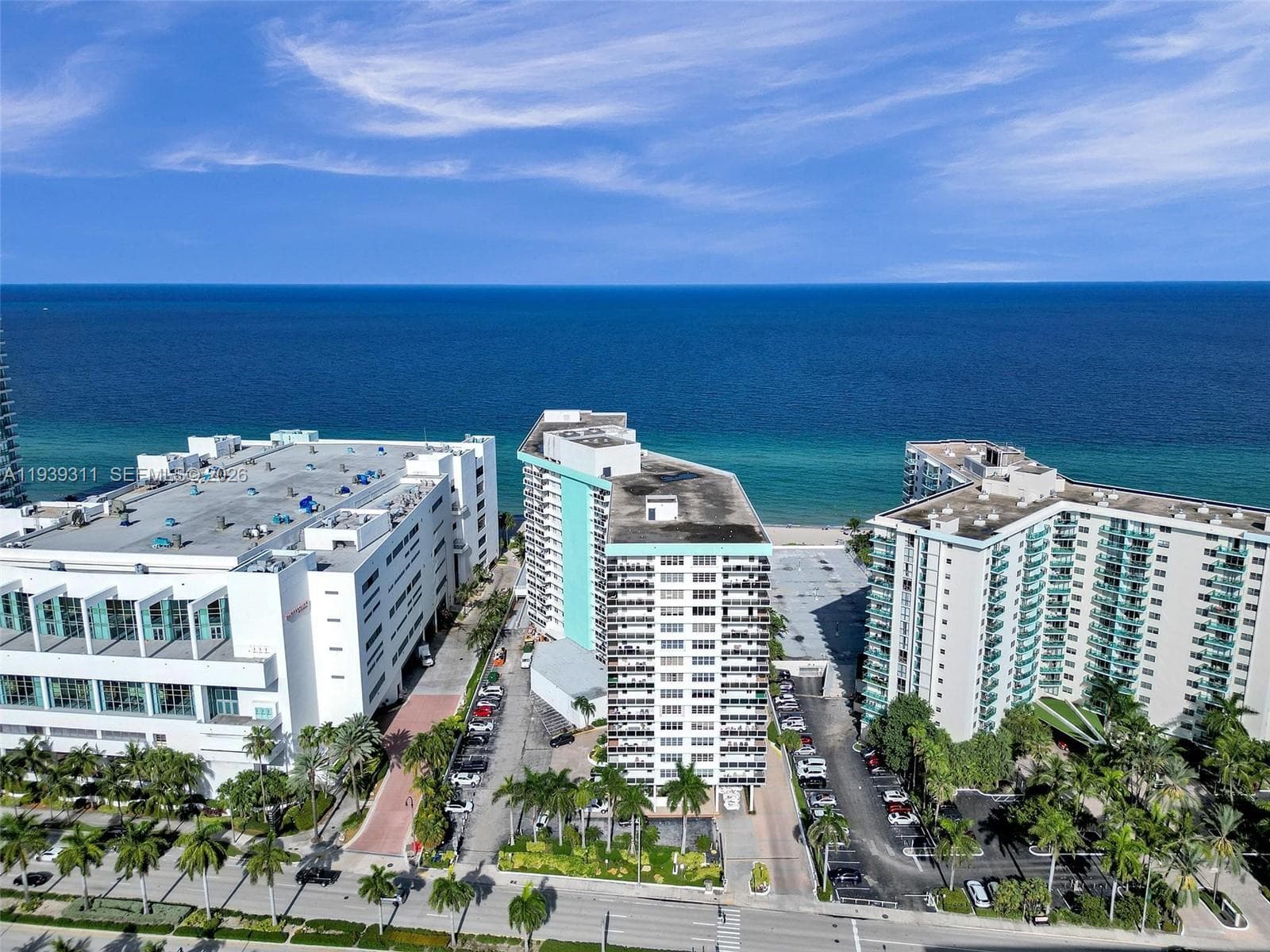 SEA AIR TOWERS · #520 in Hollywood - Photo 37