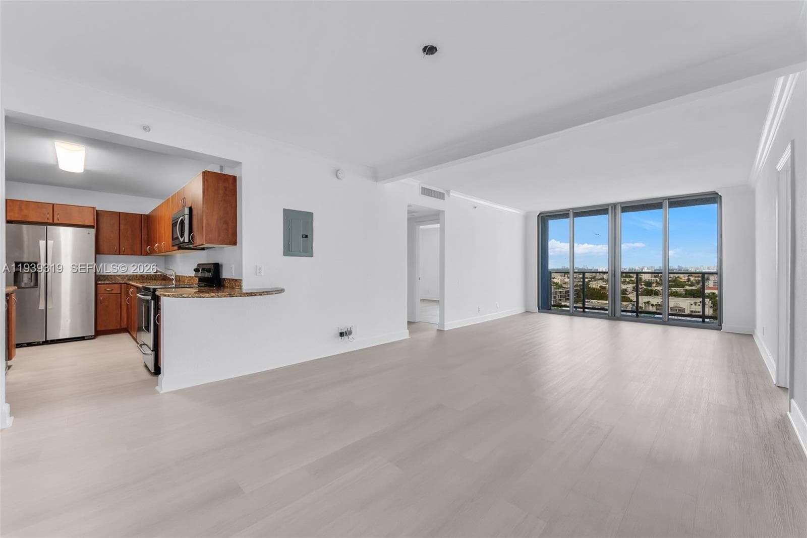 401 BLU OF NORTH BEACH CO · #1201 in Miami Beach - Photo 6