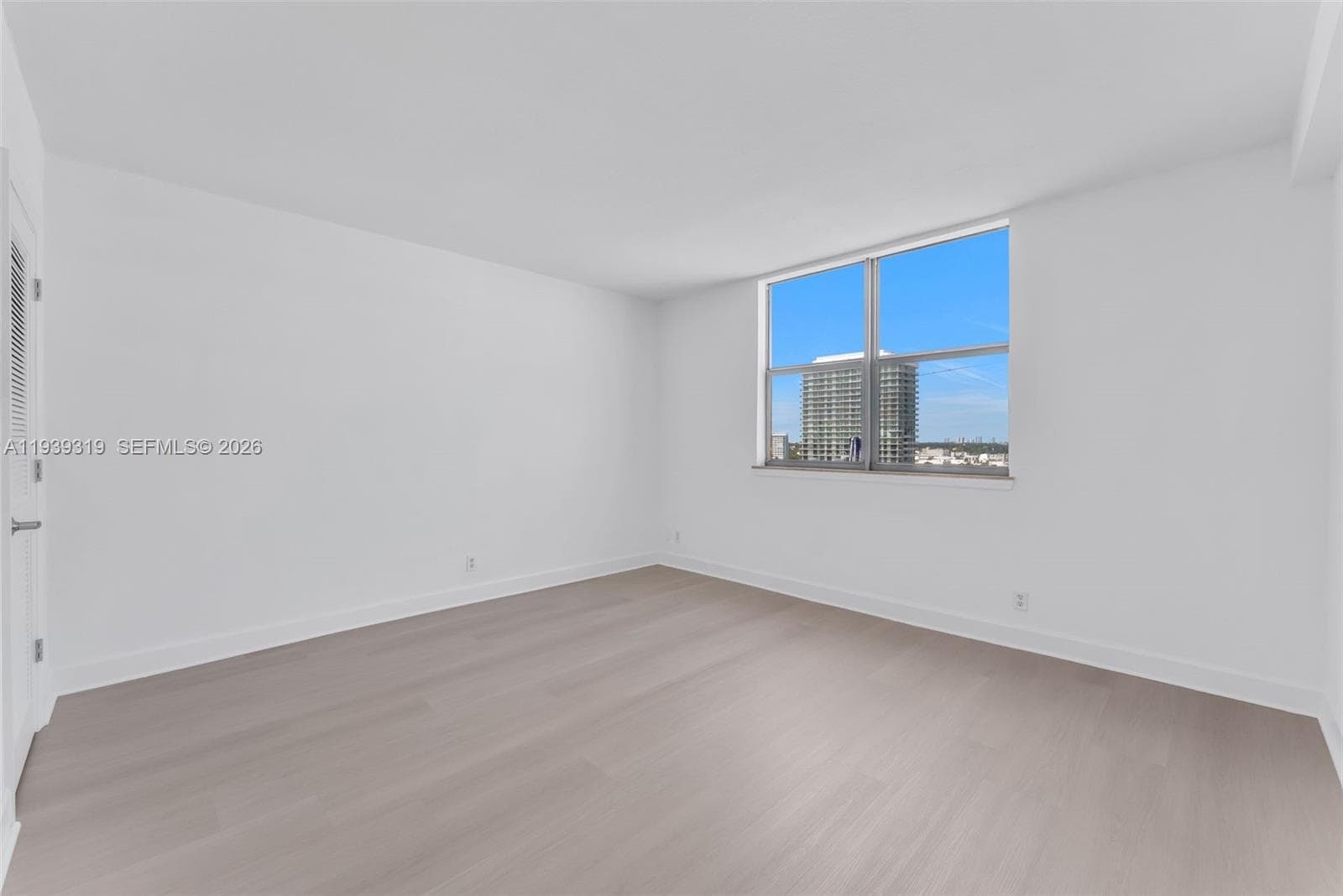 401 BLU OF NORTH BEACH CO · #1201 in Miami Beach - Photo 17