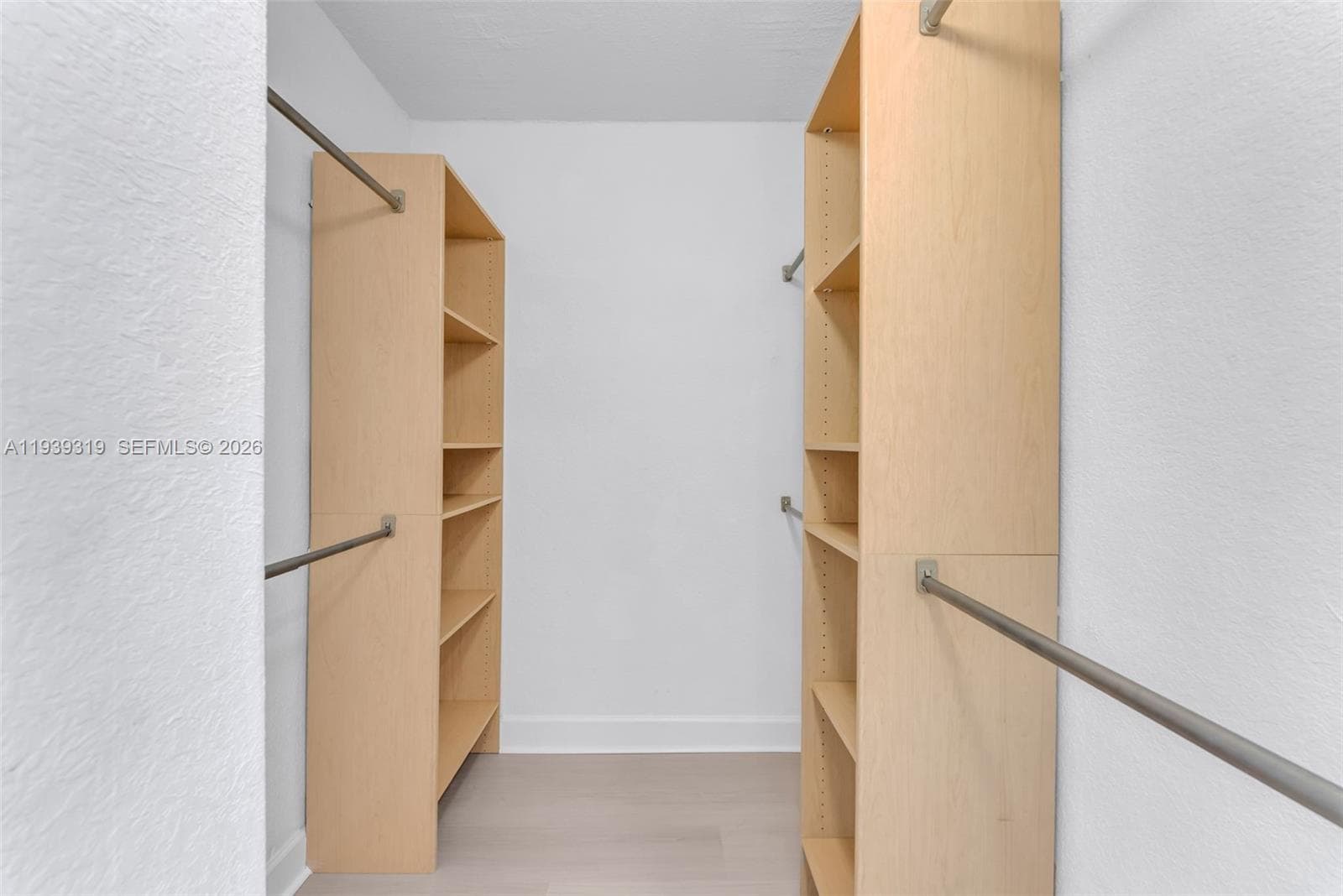 401 BLU OF NORTH BEACH CO · #1201 in Miami Beach - Photo 12