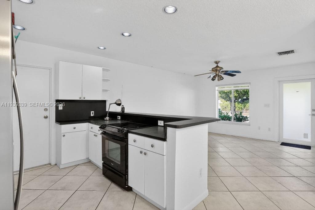 9900 SW 164th Ter photo 13
