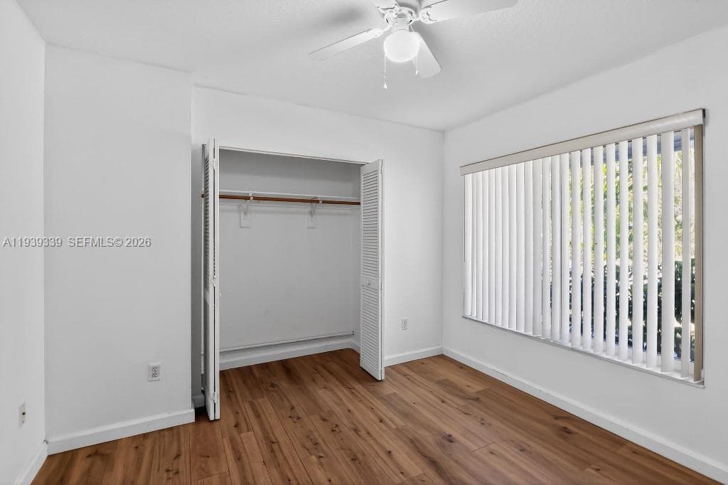 9900 SW 164th Ter photo 21