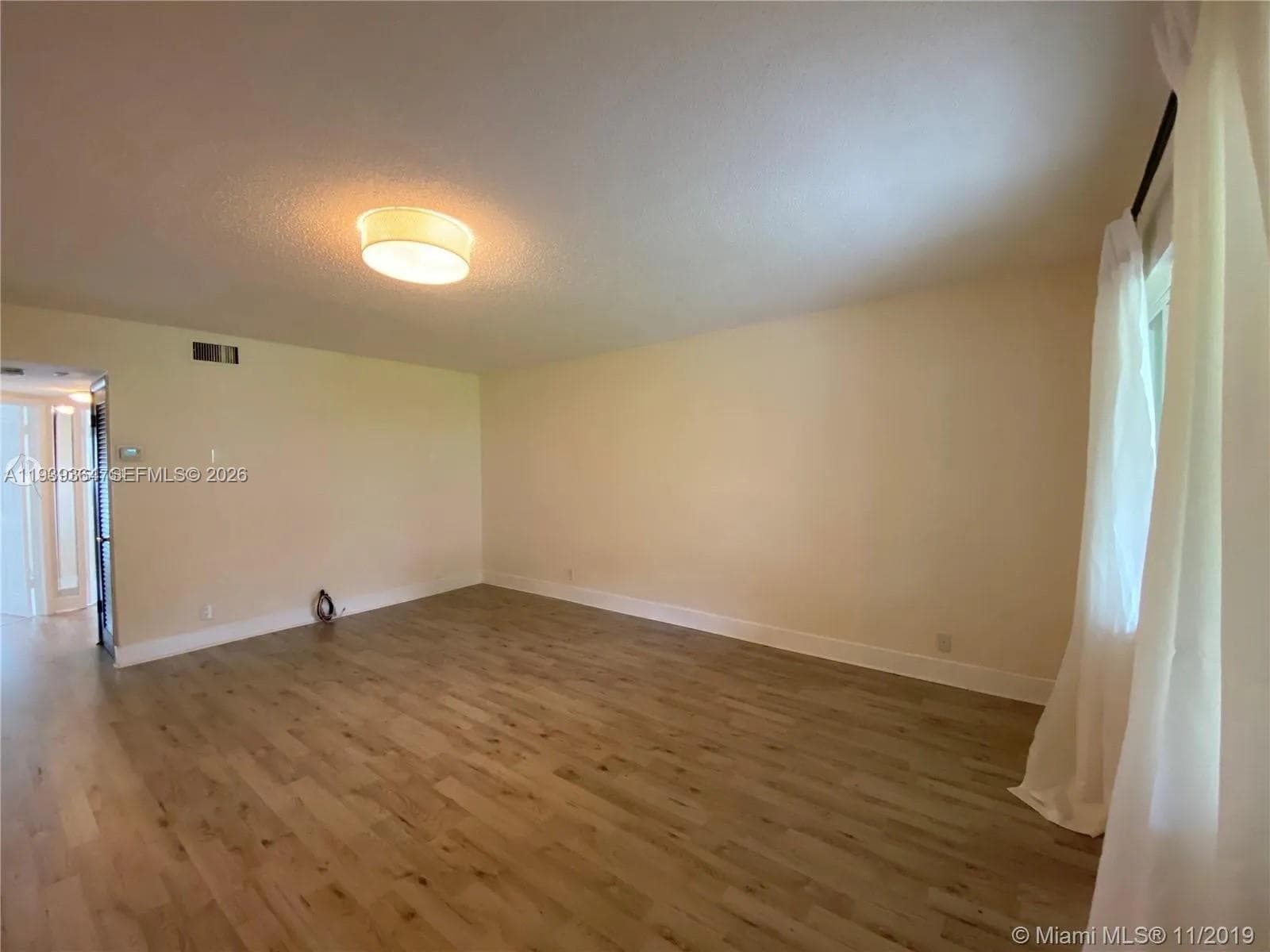 PARADISE BY THE SEA CONDO · #102 in Hallandale Beach - Photo 7