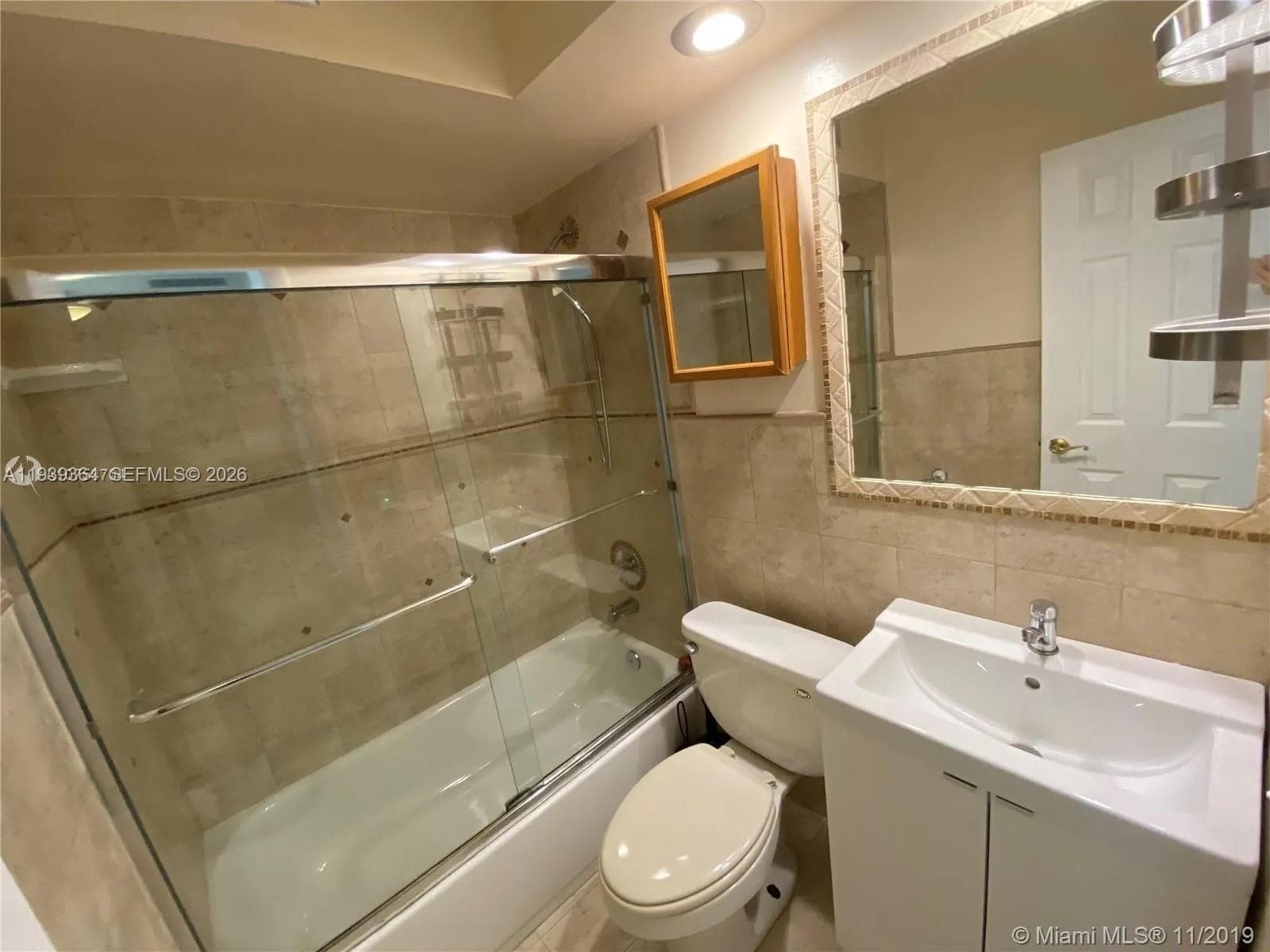 PARADISE BY THE SEA CONDO · #102 in Hallandale Beach - Photo 11