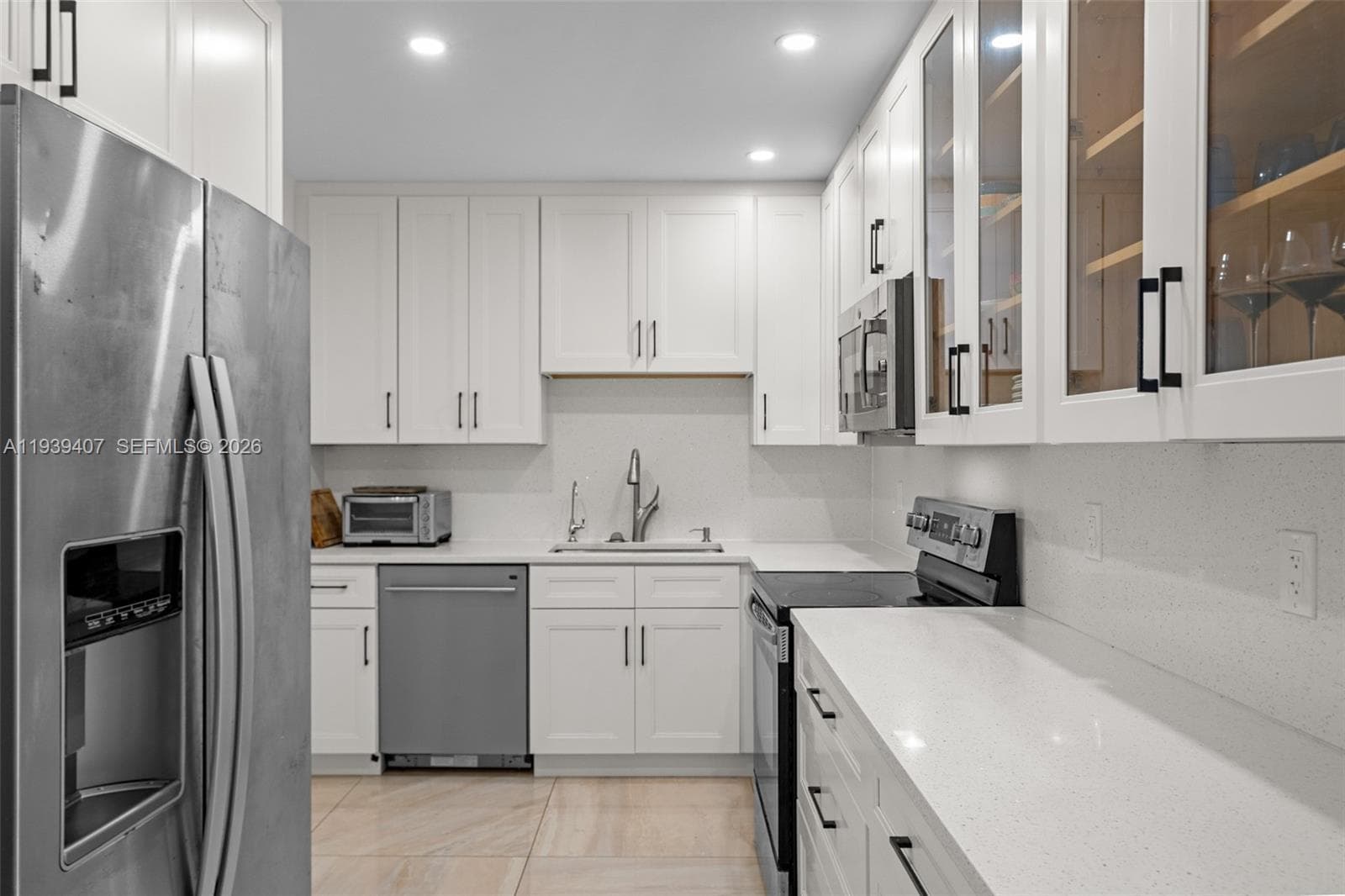 OLYMPUS CONDO PHASE · #2517 in Hallandale Beach - Photo 12