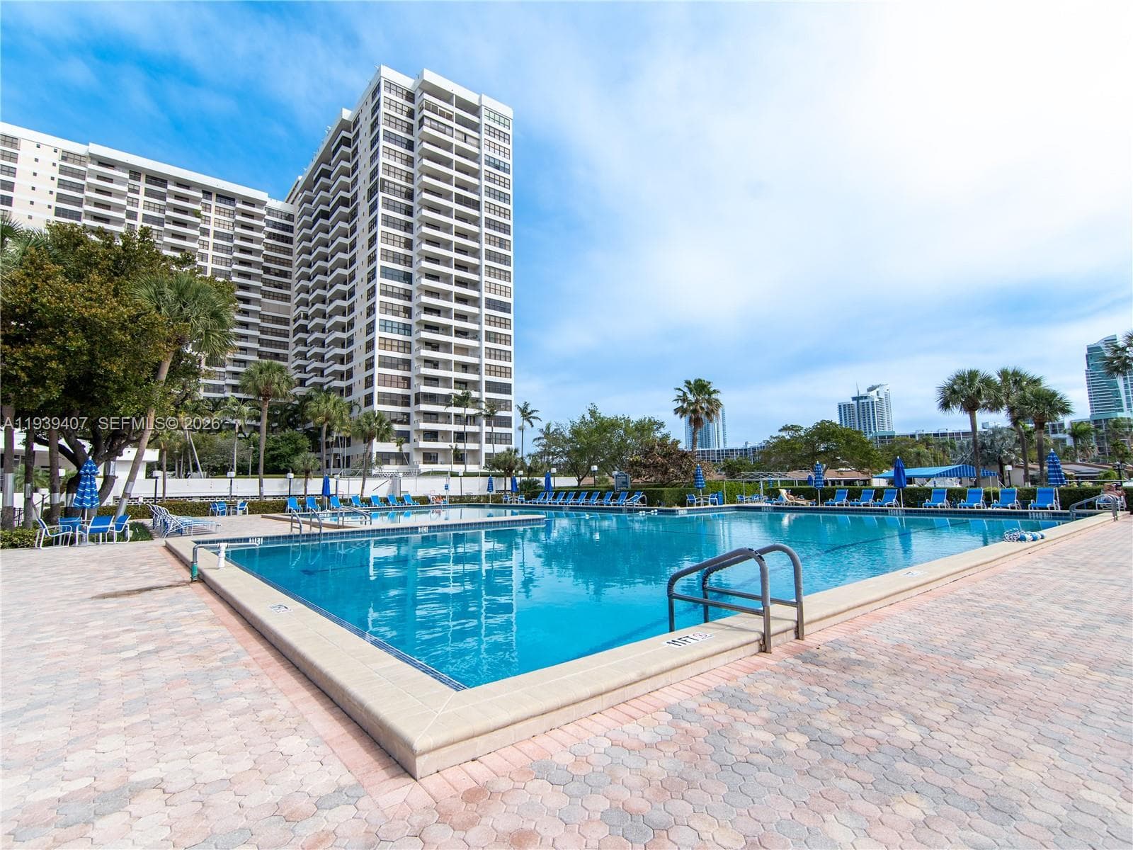 OLYMPUS CONDO PHASE · #2517 in Hallandale Beach - Photo 53