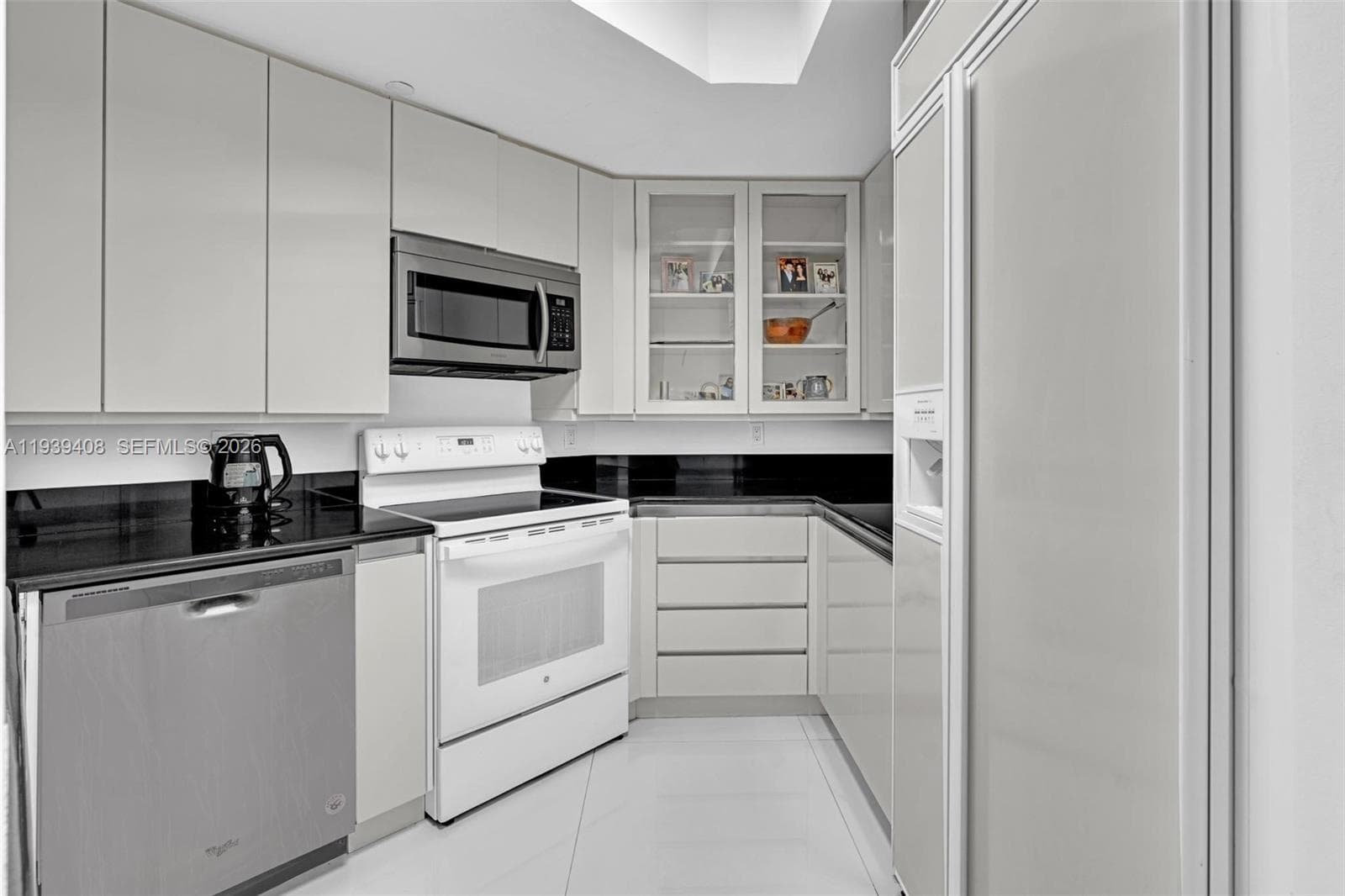 ATLANTIC III AT THE POINT · #302 in Aventura - Photo 17