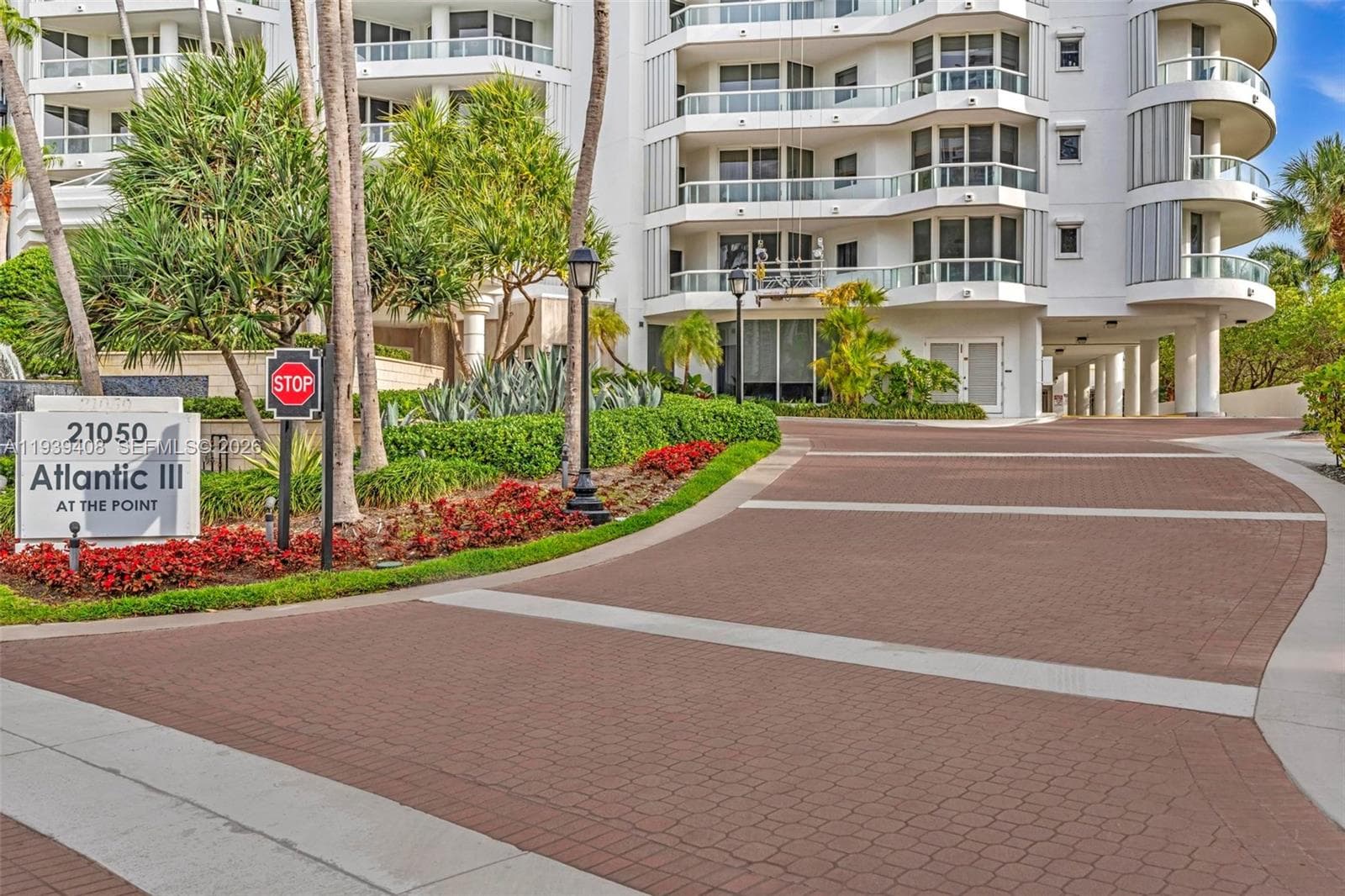 ATLANTIC III AT THE POINT · #302 in Aventura - Photo 82