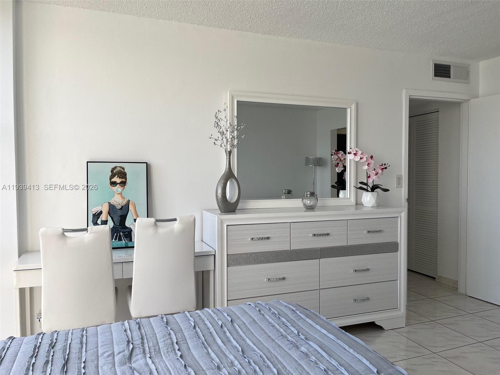 PLAZA OF AMERICAS CONDO P · #907 in Sunny Isles Beach - Photo 6