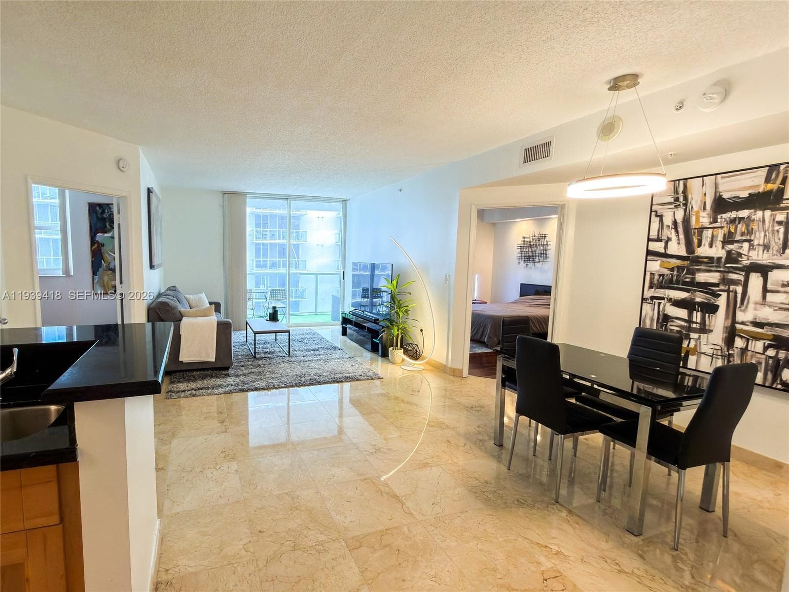Blue Lagoon condominium · #906 in Miami - Photo 1