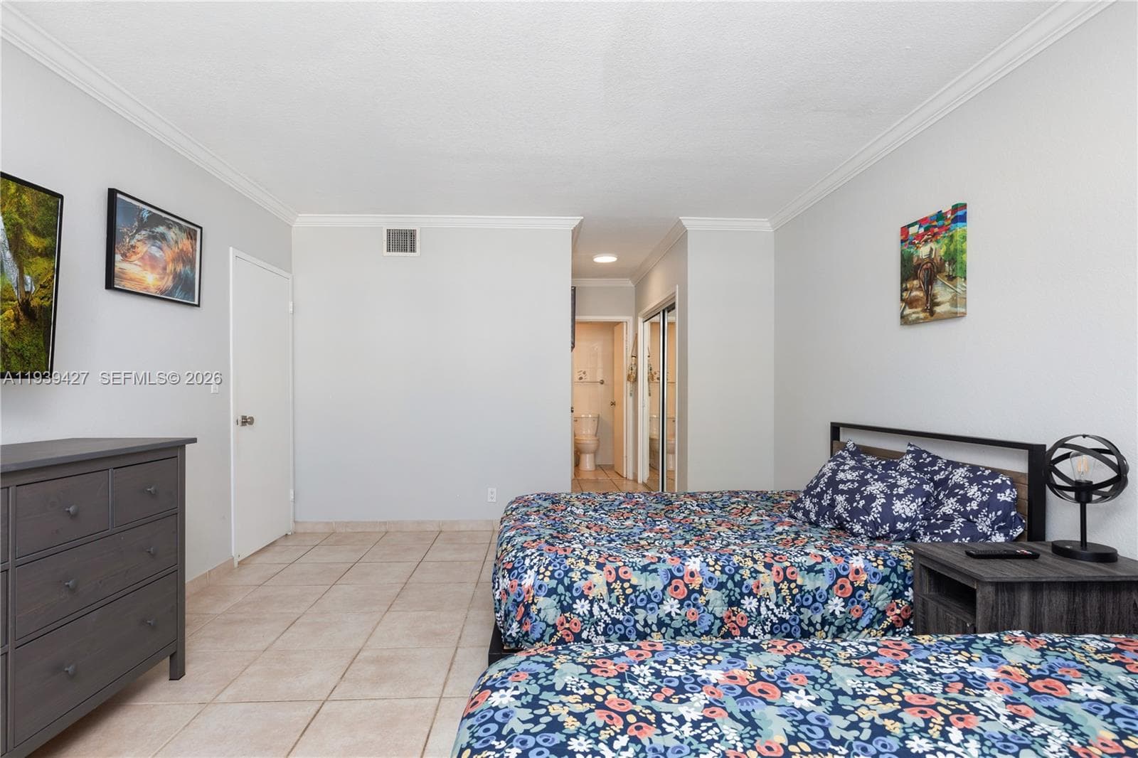 SEA AIR TOWERS CONDO · #1421 in Hollywood - Photo 22