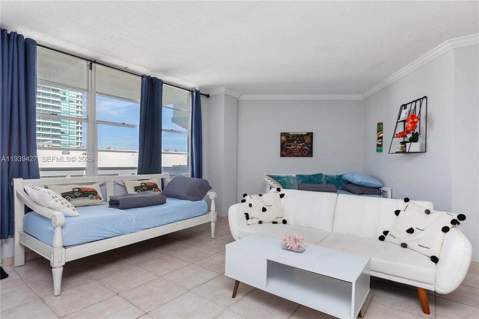 SEA AIR TOWERS CONDO · #1421 in Hollywood - Photo 3
