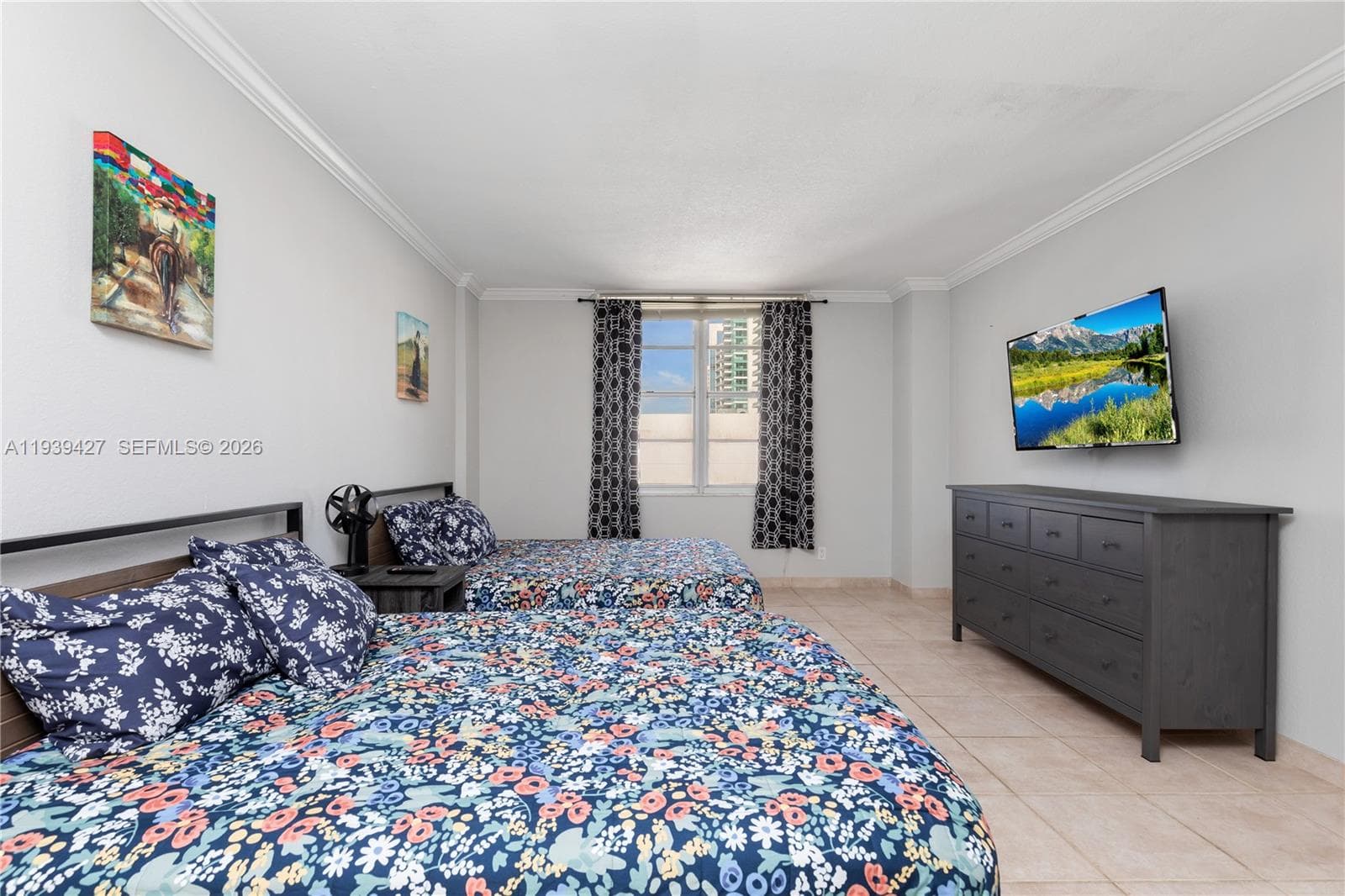 SEA AIR TOWERS CONDO · #1421 in Hollywood - Photo 20