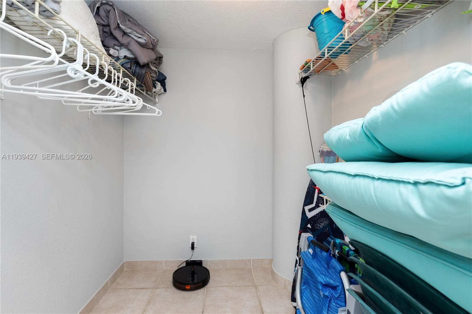 SEA AIR TOWERS CONDO · #1421 in Hollywood - Photo 24