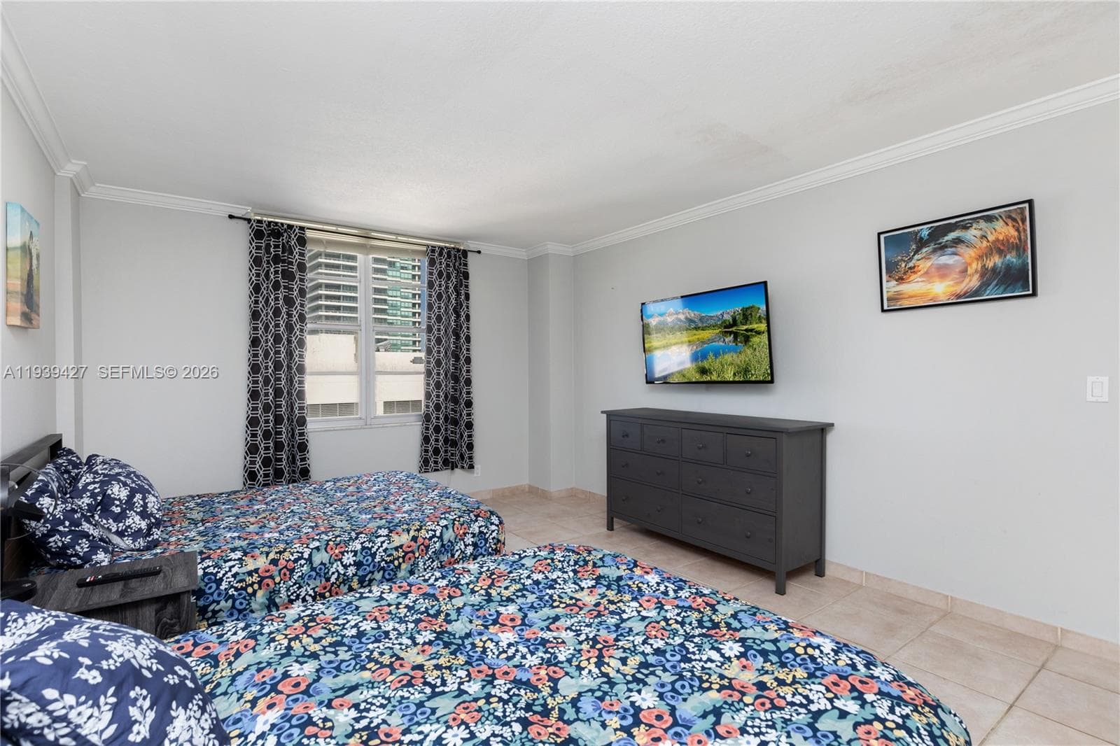 SEA AIR TOWERS CONDO · #1421 in Hollywood - Photo 21